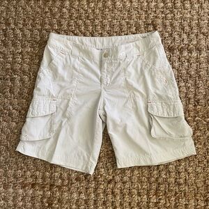 Columbia Aruba™ Women’s Hiking Shorts Size 12 • Stone • 9″ Inseam • 100% Nylon